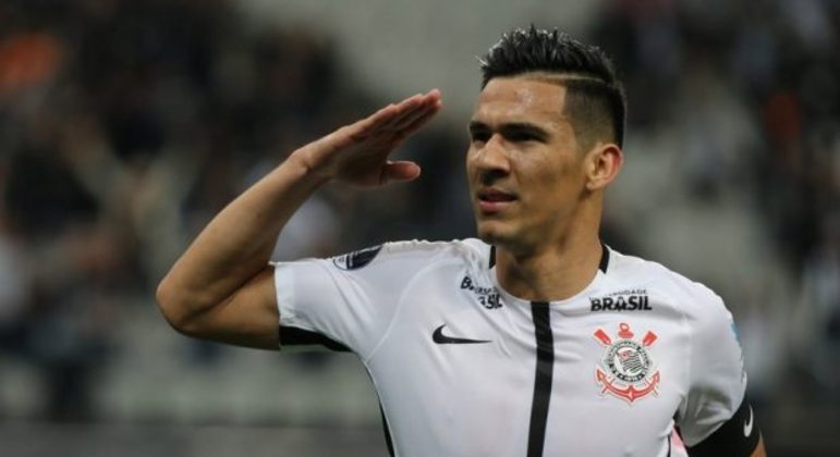 O xerife voltou! Balbuena será emprestado ao Corinthians por uma temporada