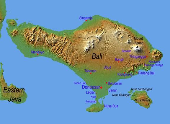 Bali é uma província da Indonésia, situada na extremidade ocidental do arquipélago das Pequenas Ilhas da Sonda, entre as ilhas de Java (a oeste) e de Lomboque (a leste). 