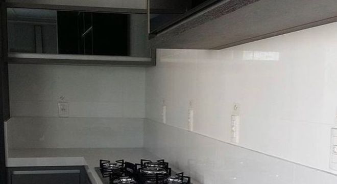 bancada de porcelanato - bancada simples branca 