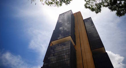 BC prevê três meses de atraso