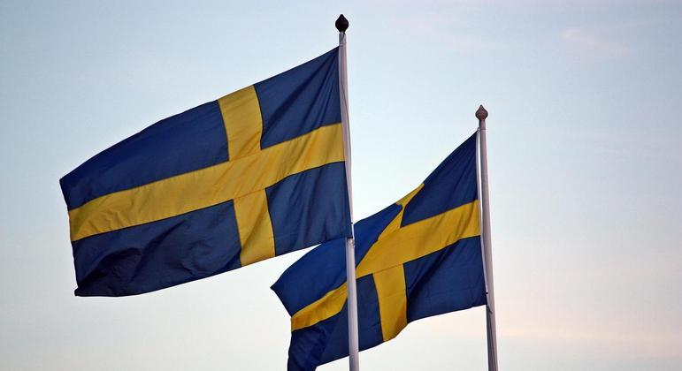 Suécia quebrou sua posição tradicional e já ajudou a Ucrânia duas vezes