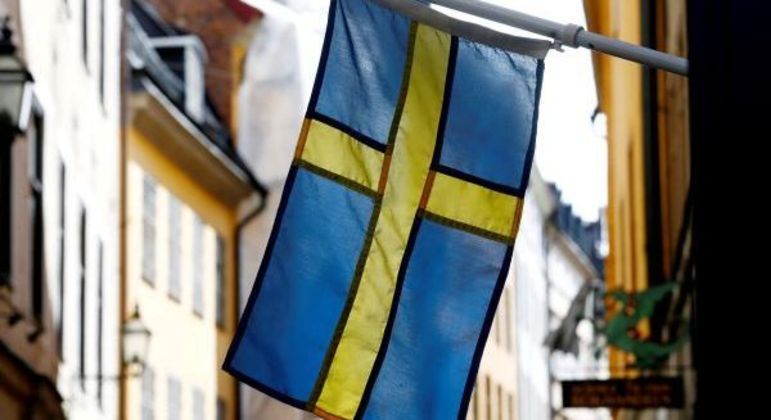 Partido Social-Democrata da Suécia decidirá em 15 de maio a adesão do país à Otan