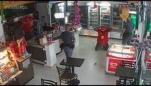 Vestidos de frentistas, homens assaltam posto de gasolina em SP