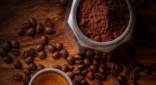 Banho de brilho- O que é, para quem é indicado, benefícios + receitas