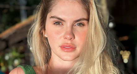 Bárbara Evans rebate críticas após usar postinho de saúde
