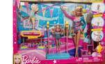 10. Ginasta Barra fixa, cavalo e fita estão entre as habilidades da Barbie ginasta. Movimentos giratórios e piruetas, pelo visto, são algo simples para a boneca