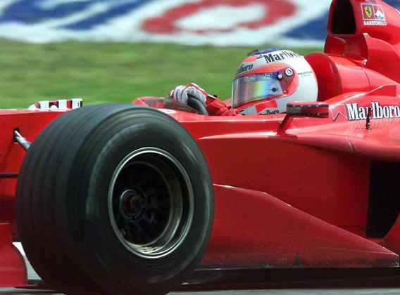 Barrichello vinha em bom ritmo e estava atrás apenas da dupla da McLaren