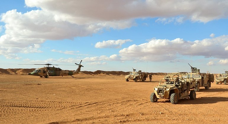Base de Al-Tanf (foto) fica no deserto da Síria