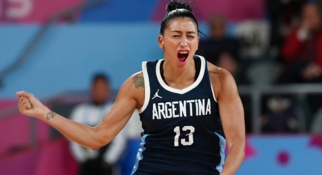 Argentinas se despedem do Pan mais cedo por erro na cor do uniforme 