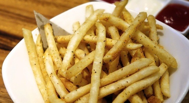 Cerca de 94% dos pratos de fast-food contêm mais de 600 kcal
