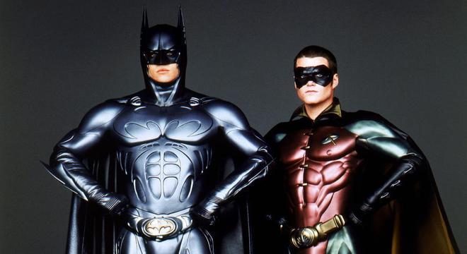Val Kilmer e Chris O'Donnell como Batman e Robin em Batman Eternamente