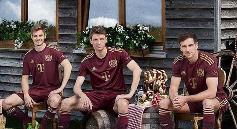 Bayern de Munique camisa inspirada na Oktoberfest; veja os uniformes da temporada na Europa - - R7 Futebol