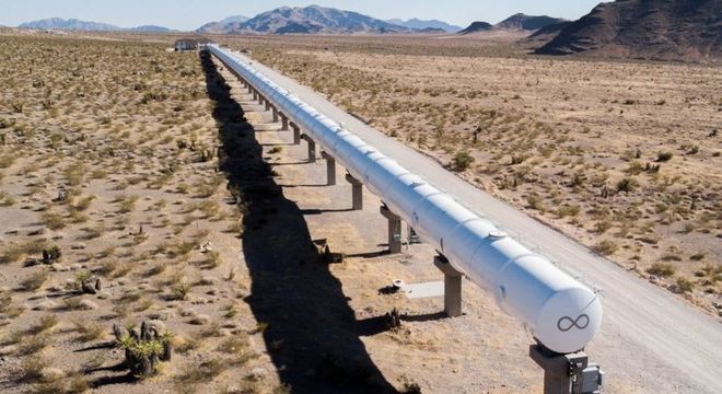 A pista de teste de Virgin Hyperloop no deserto em Nevada 
