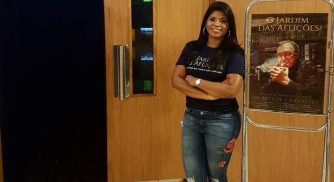 A marítima Renata Karla Andrade, de 31 anos, apoia Jair Bolsonaro desde que conheceu o projeto de lei de castração química para estupradores, uma das bandeiras do deputado
