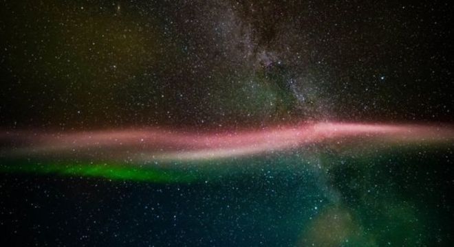 Essa é a aparência do fenômeno Steve caso você se interesse por ajudar a fotografá-lo