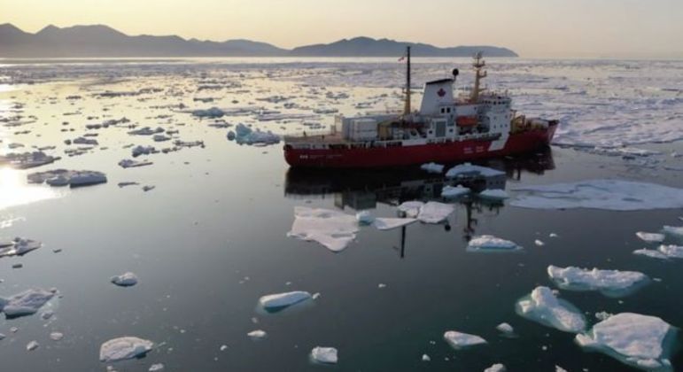 Os pesquisadores realizaram mais de 40 expedições atlânticas para explorar o fundo do oceano em detalhes