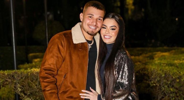 Beatriz Michelle e MC Gui