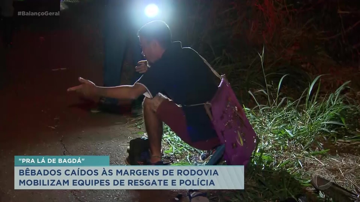 Homens bêbados caem às margens de rodovia e mobilizam socorristase Polícia  em Franca - RecordTV Interior SP - R7 Balanço Geral