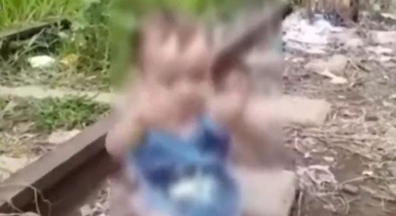 Bebê de 1 ano com sinais de maus-tratos é encontrado em linha de trem de Sorocaba (SP)