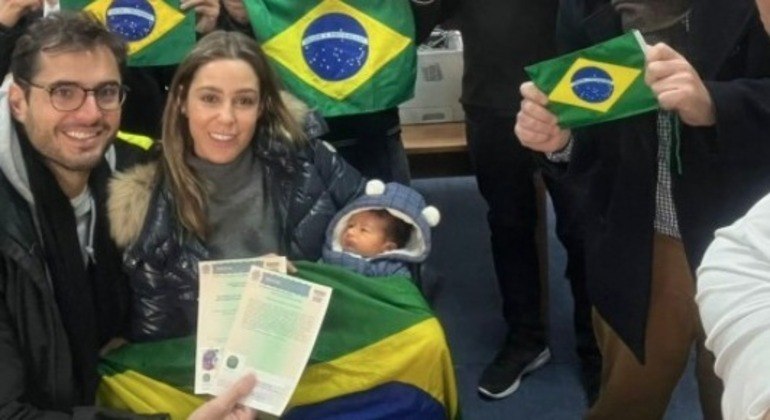 Família foi resgatada durante conflitos entre Rússia e Ucrânia
