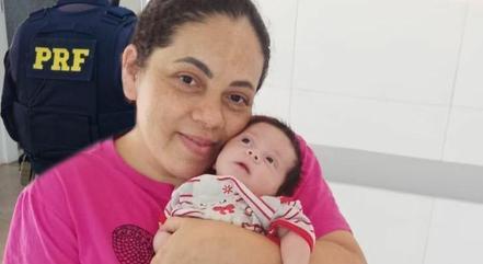Bebê engasgou com leite materno dentro do carro
