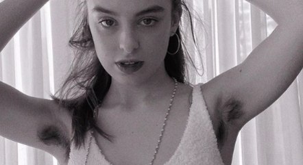 Bel Moreira recebeu críticas após postar essa foto