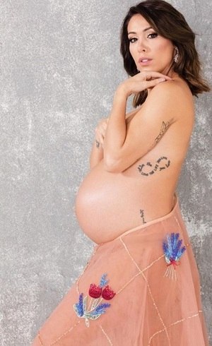 Bella celebra os 7 meses de gravidez