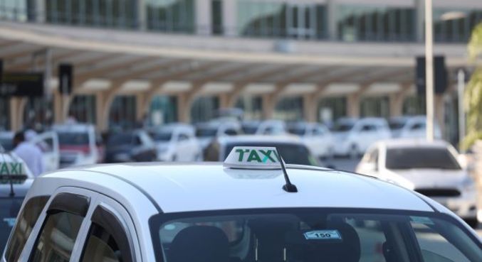 Benefício Taxista prevê seis parcelas de R$ 1.000, de julho a dezembro