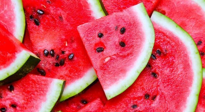 Benefícios da melancia - principais efeitos positivos da fruta na saúde