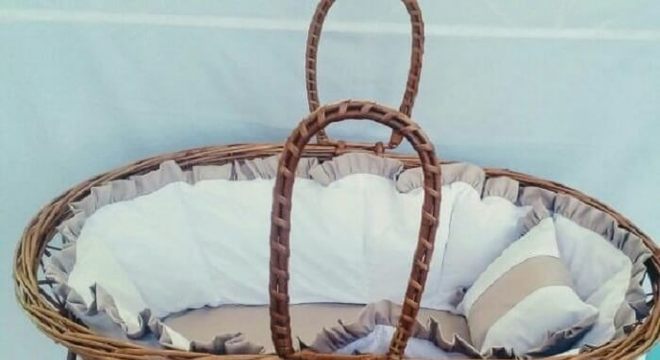 Berço cesto de vime com protetor
