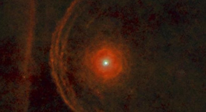 Mudanças no brilho de Betelgeuse levaram a especulações sobre sua morte "iminente"