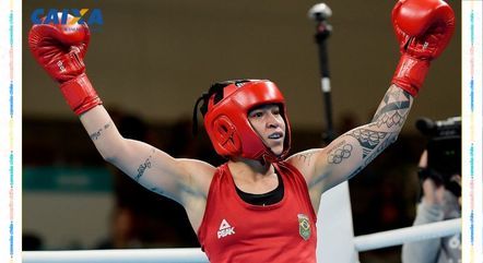 Bia Ferreira comemora semifinal, garantia de medalha e carimbo para Paris 2023