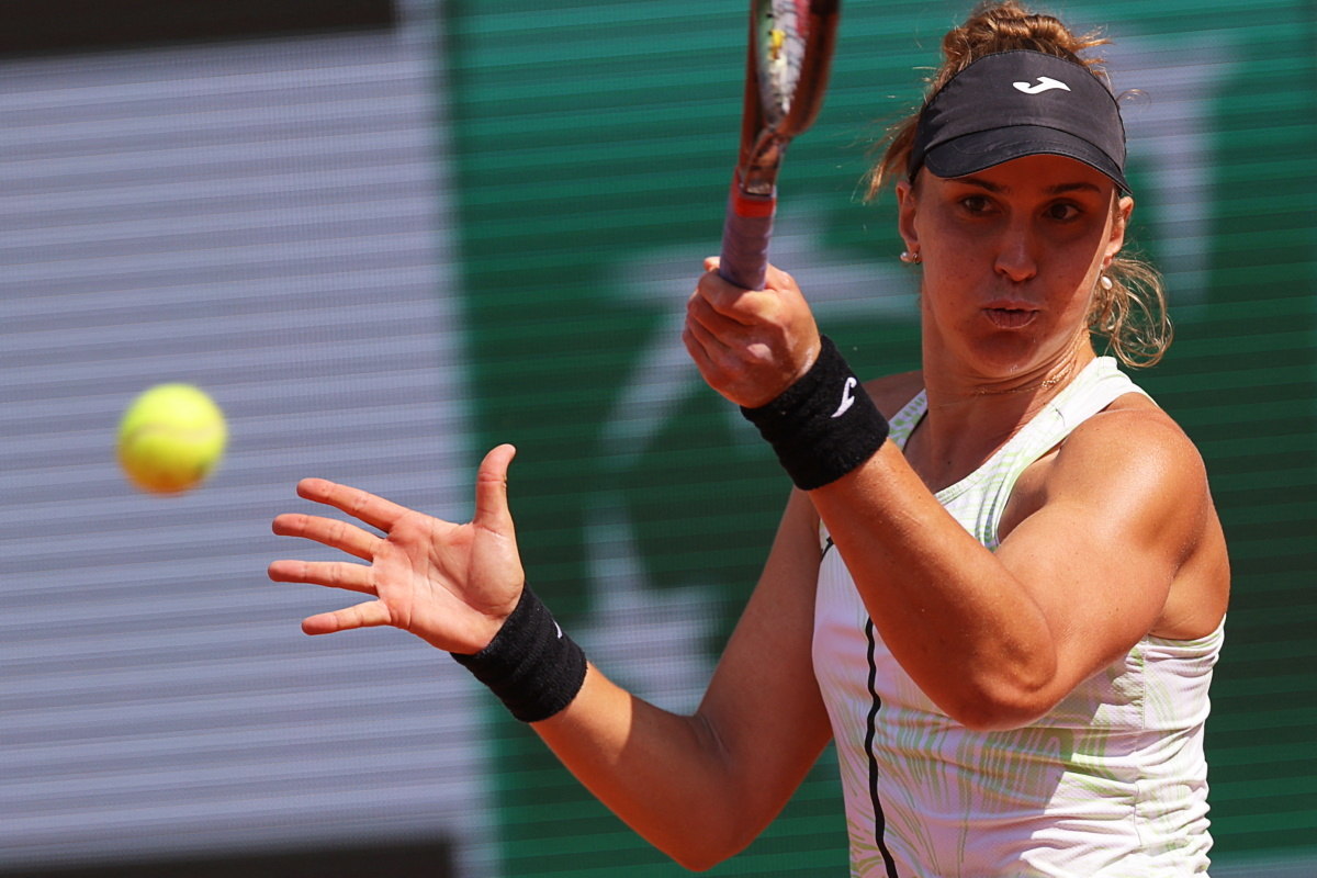 Bia Haddad vai à semifinal de Roland Garros e faz história no tênis  brasileiro - NSC Total