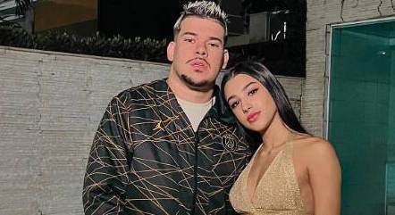 Bia Miranda e Buarque estão juntos há dois meses