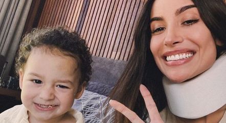 Bianca Andrade e o filho, Cris, sofreram um acidente de carro