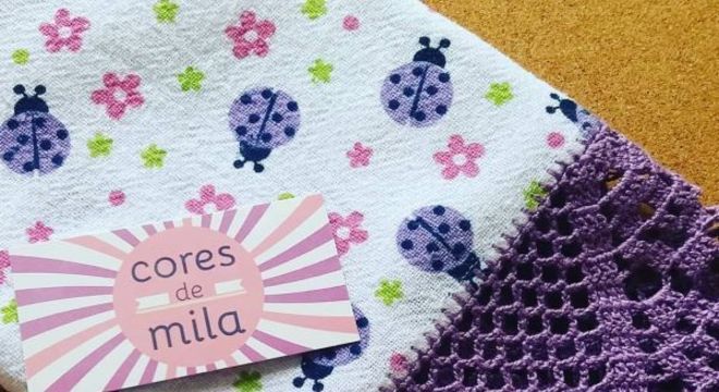 Bico de crochê roxo para toalhinha de bebe
