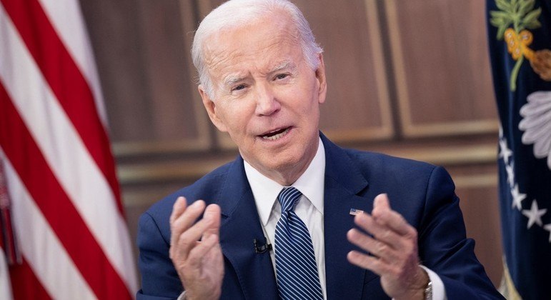 Presidente Biden acredita que Putin não esteja brincando sobre o uso de armas nucleares