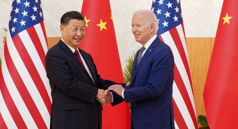 Joe Biden e Xi Jinping se encontraram pela primeira vez 