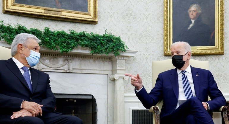 O presidente do México, López Obrador, se encontra com o presidente dos EUA, Joe Biden