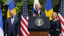 Finlândia e Suécia cumprem 'todos os requisitos' para entrar na Otan, diz Biden 