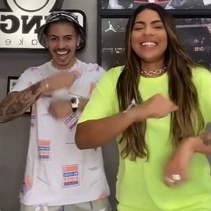 Tays Reis Faz Dancinha Com Biel Para Celebrar Sucesso De Musica Entretenimento R7 Musica