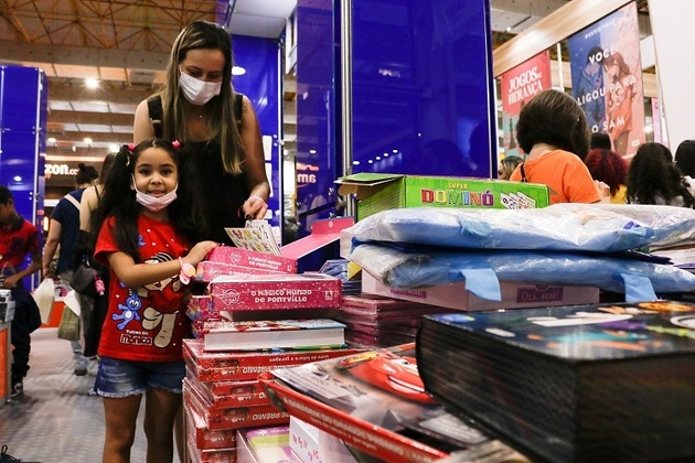 Segundo os organizadores, a Bienal contou com 182 expositores e 500 atrações, além de mais de 1.500 horas de programação cultural, com temas atuais e para todos os públicos —  inclusive o infantil 