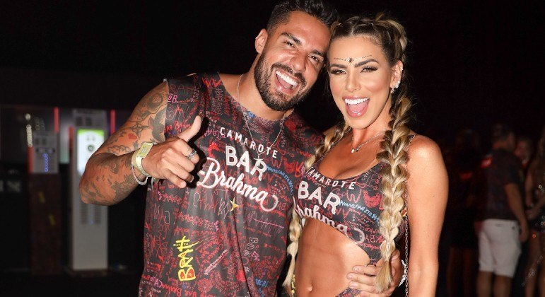 Bil Araújo e Erika Schneider se conheceram no reality show 'A Fazenda 13'