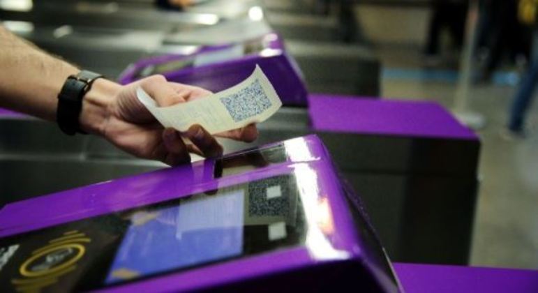 Novo bilhete digital utiliza o QR Code na catraca para liberação da entrada nas estações 