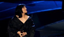 Billie Eilish vence prêmio de Melhor Canção Original com 'No Time to Die'