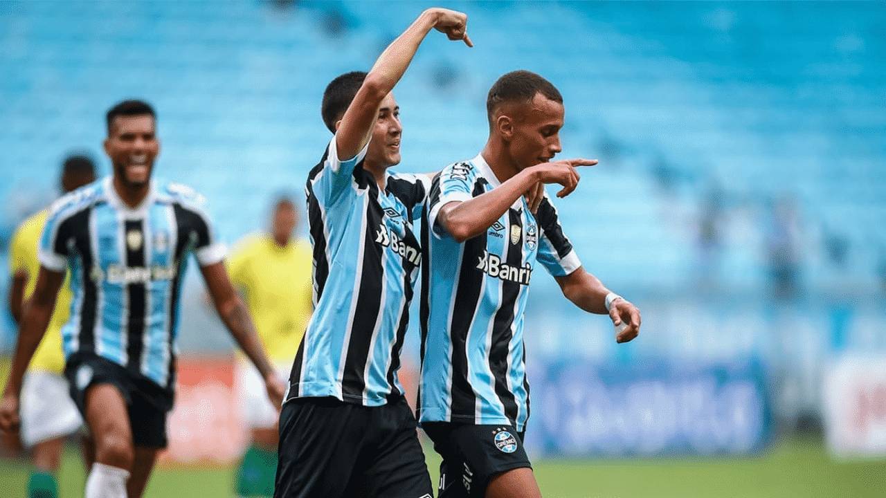 Confira a escalação oficial do Grêmio contra o Ituano