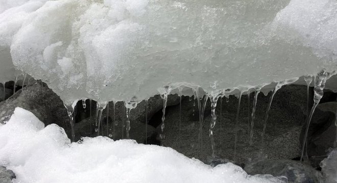 Métricas mostram que, desde os anos 1980, dias com recorde máximo de temperatura têm sido mais frequentes do que dias com recorde mínimo de temperatura - independentemente da região do planeta
