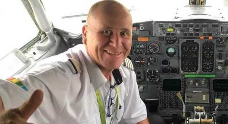 Paulo Rogério Licati é comandante de Boeing 737 