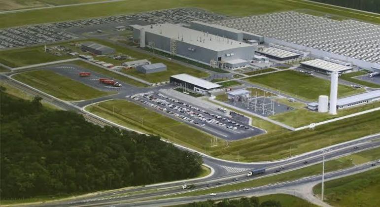 A fábrica catarinense produz o BMW Série 3 e também os crossovers X1, X3 e X4. 