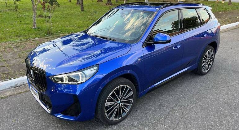 X1 está mais para X3 em porte e com a conectividade dos grandes veículos da marca